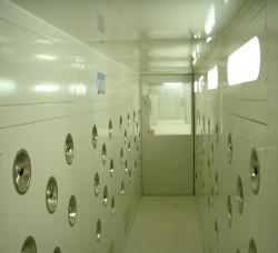 多人双吹风淋室